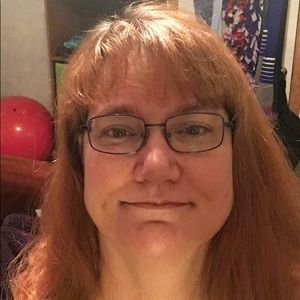 Meet your Posher, Ramona